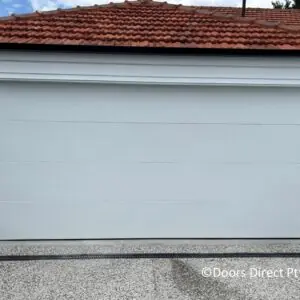 18236 Madison Dover White Sectional Door